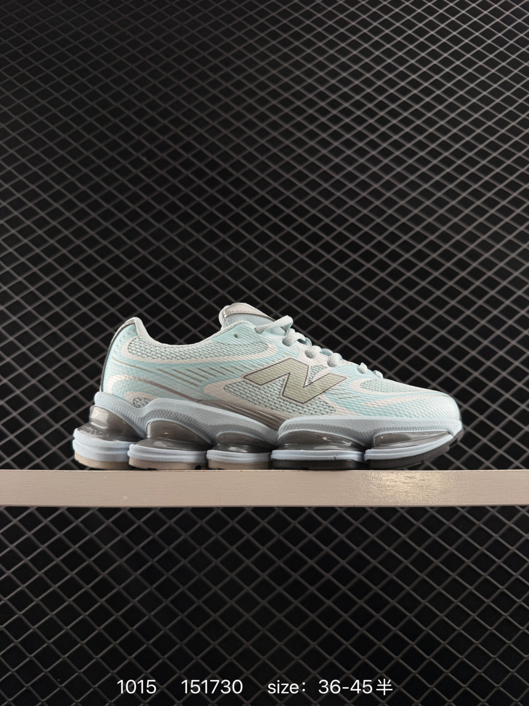 New Balance 2000 NB2000